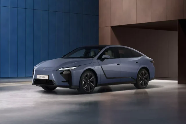 2025-Lexus-ES500e-Europe-1-2048×1366