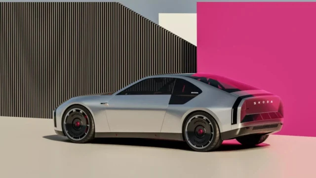 Skoda-110-R-Coupe-by-Richard-Svec-7-2048×1152