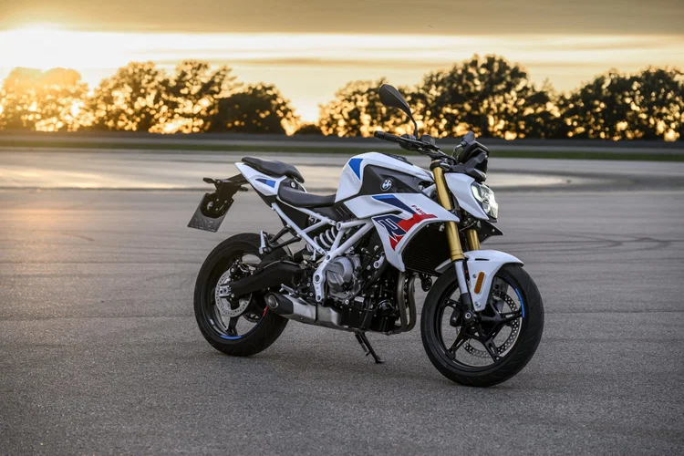 BMW F450 R (1)